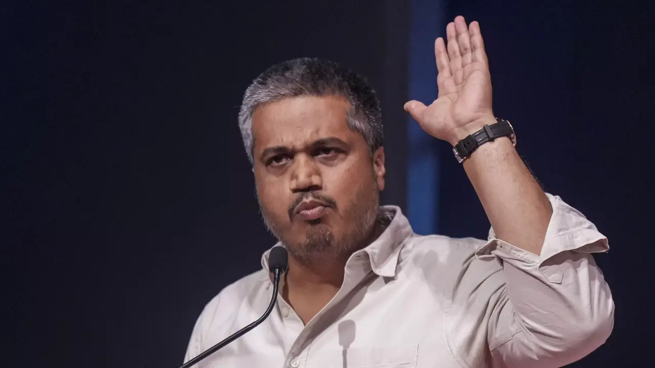 Rajendra Raut criticizes Rohit Pawar over drought and politics
